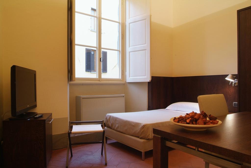 Dimora Storica Palazzo Puccini Bed & Breakfast Pistoia Cameră foto